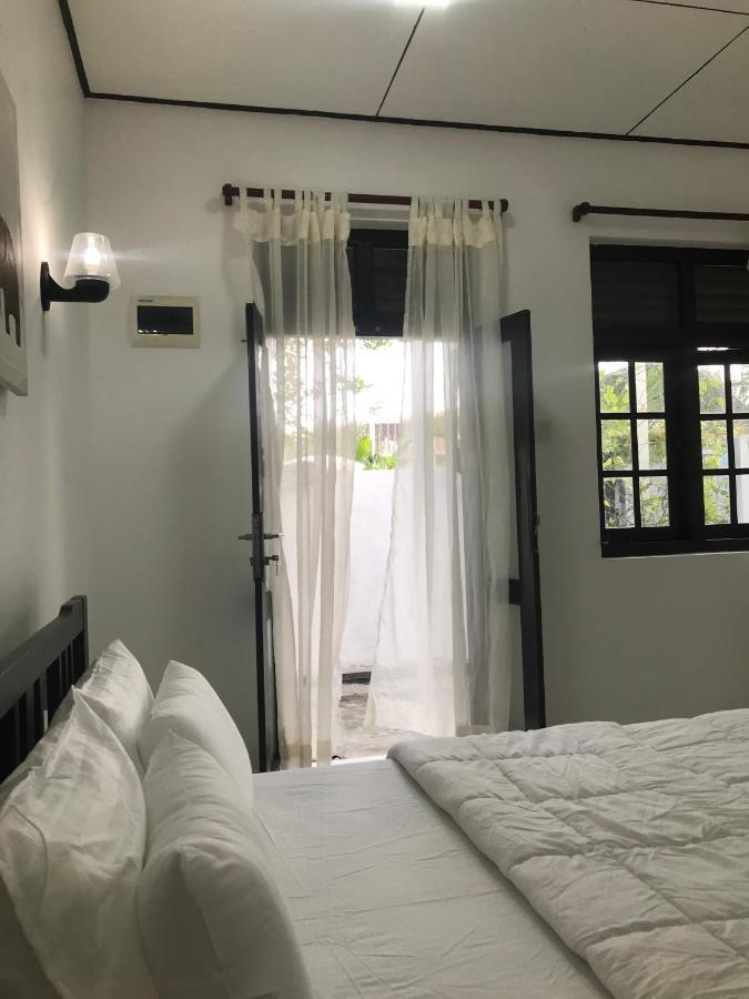 Sun & Fun Hikkaduwa Hotel ภายนอก รูปภาพ